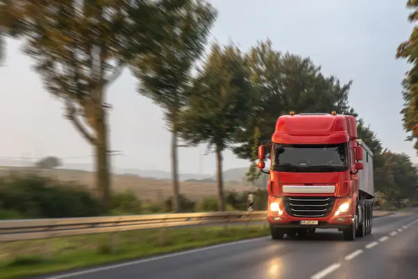 Camião para serviço de Reboques de frio, congelados e lona da SeedProtocol